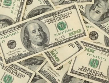 Σε επίπεδα ρεκόρ ο πλούτος των αμερικανικών νοικοκυριών